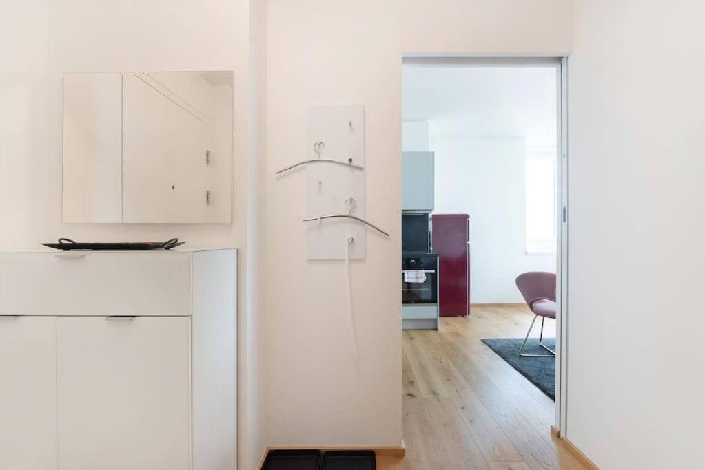 Apartament Hoch Hinaus, Neu Und Stilvoll Mit Pool Am Dach Wiedeń Zewnętrze zdjęcie