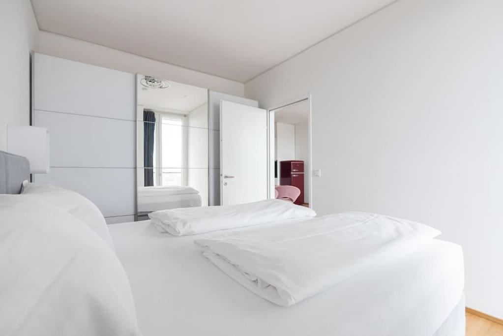 Apartament Hoch Hinaus, Neu Und Stilvoll Mit Pool Am Dach Wiedeń Zewnętrze zdjęcie